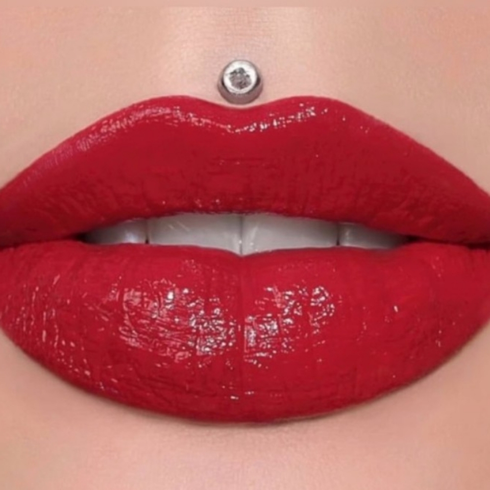Jeffree Star Supreme Gloss